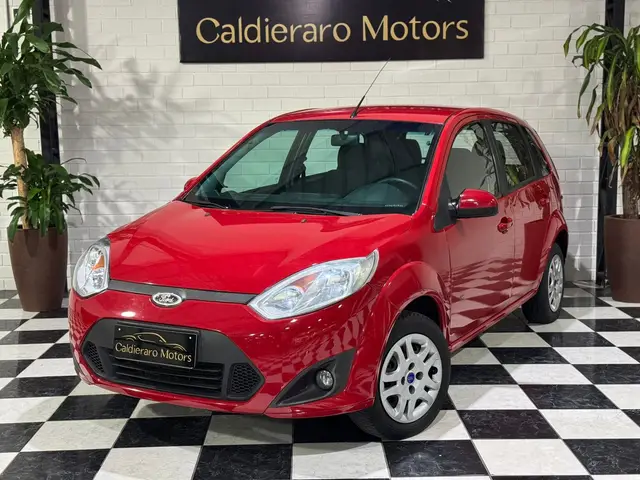 Carro Ford Fiesta Hatch 2014 SE Rocam 1.6 (Flex)