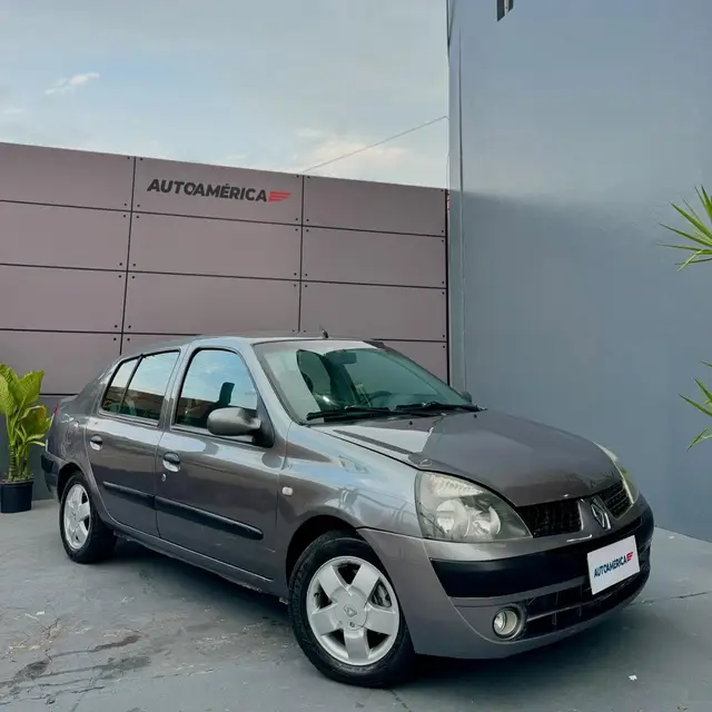 Carro Renault Clio Sedan 2006 Expression 1.6 16V (flex)