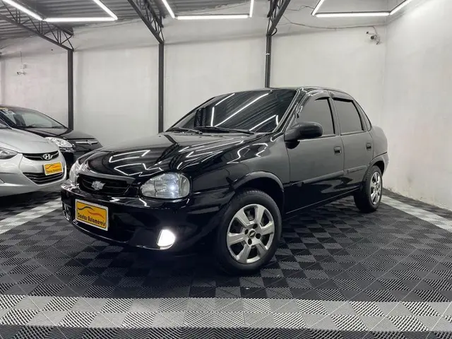 Carro Chevrolet Classic 2008 Corsa Sedan  Life 1.0 VHC (Flex)