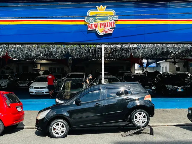 Carro Chevrolet Agile 2011 LTZ 1.4 8V (Flex)