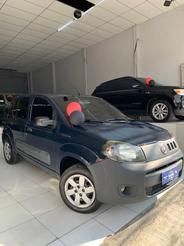 Carro Fiat Uno 2012 Vivace 1.0 8V (Flex) 4p