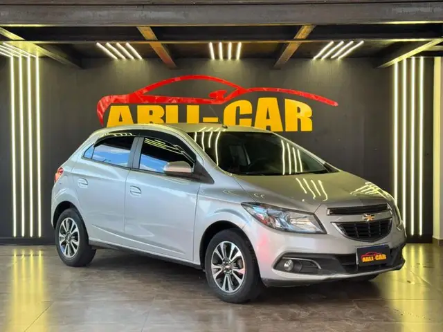 Carro Chevrolet Onix 2016 1.4 LTZ SPE/4