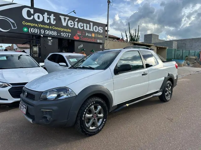 Carro Fiat Strada 2016 Working 1.4 (Flex) (Cabine Dupla)