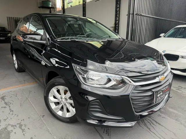 Carro Chevrolet Onix 2023 LT 1.0