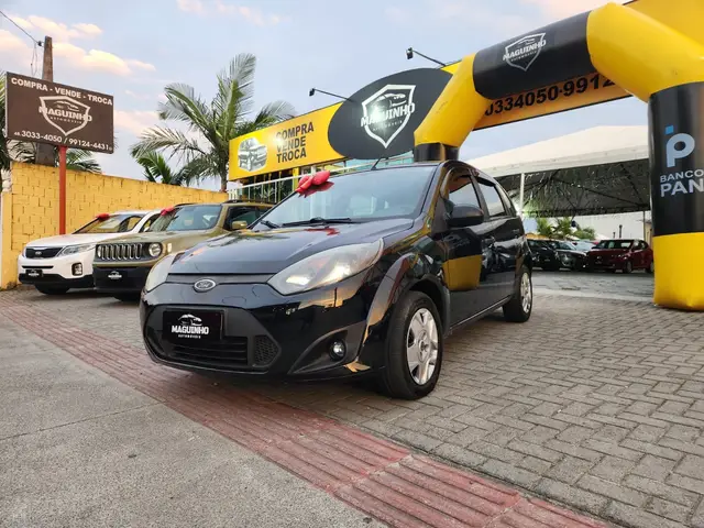 Carro Ford Fiesta Hatch 2011 1.0 (Flex)