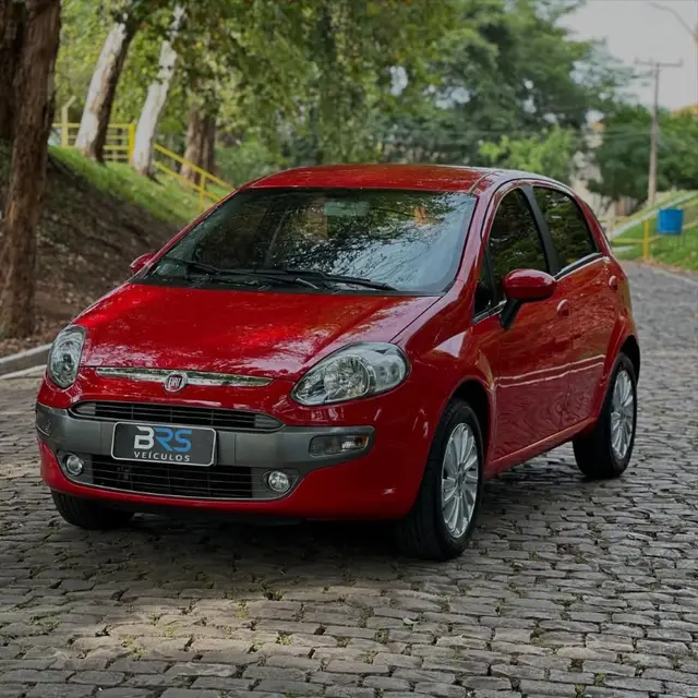 Carro Fiat Punto 2017 Essence 1.6 16V (Flex)