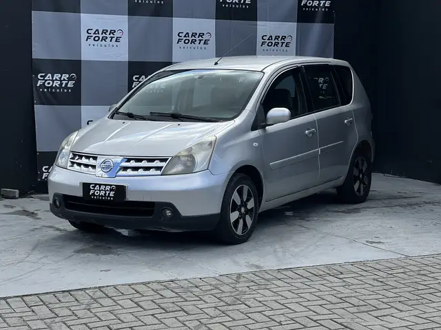Carro Nissan Livina 2010 SL 1.8 16V aut. (flex)