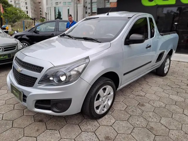 Carro Chevrolet Montana 2013 LS 1.4 (Flex)