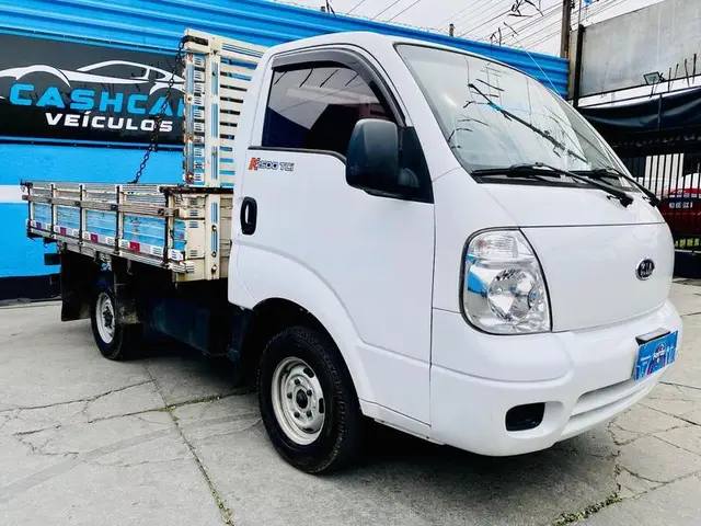 Carro Kia Bongo 2011 K-2500 STD 4x2 RS (cab. simples)