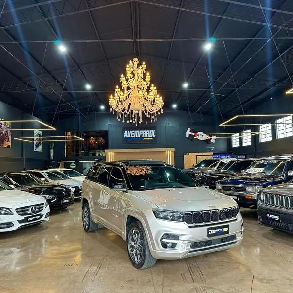 Carro Jeep Commander 2022 Overland TD380 Diesel 4x4 (Aut)