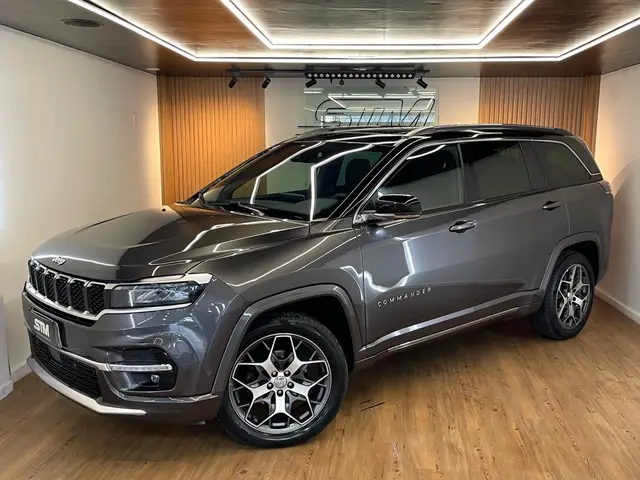 Carro Jeep Commander 2023 Overland 1.3 T270