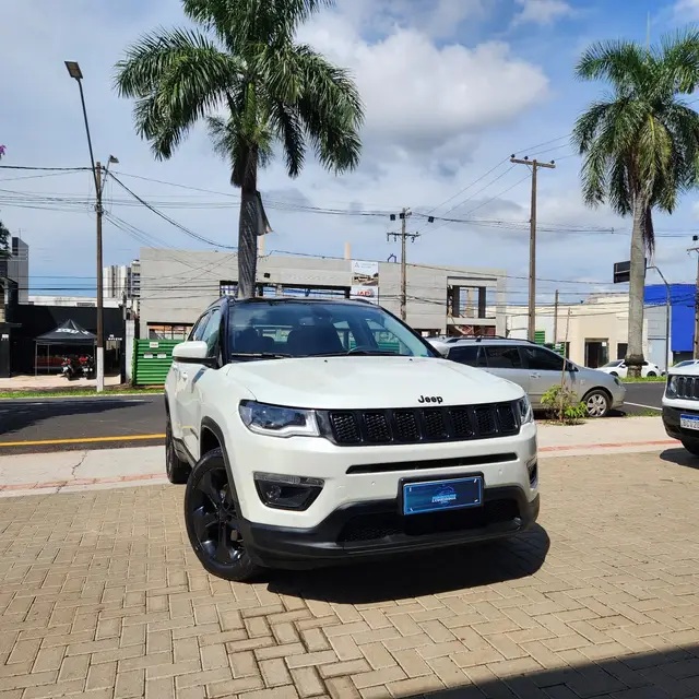 Carro Jeep Compass 2021 Longitude Night Eagle 2.0 4x2 (Aut) (Flex)