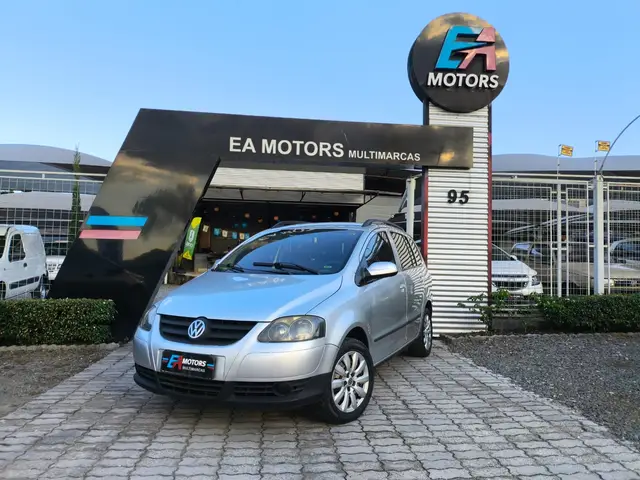 Carro Volkswagen SpaceFox 2010 Trend 1.6 8V (Flex)