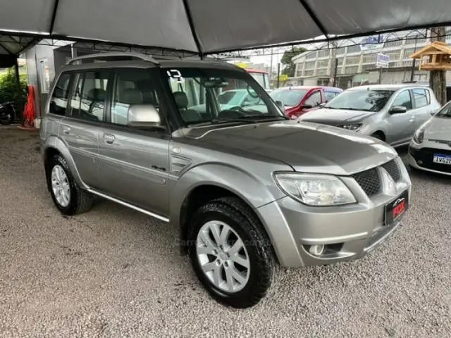 Carro Mitsubishi Pajero TR4 2013 2.0 16V 4X4 (Flex) (Aut)