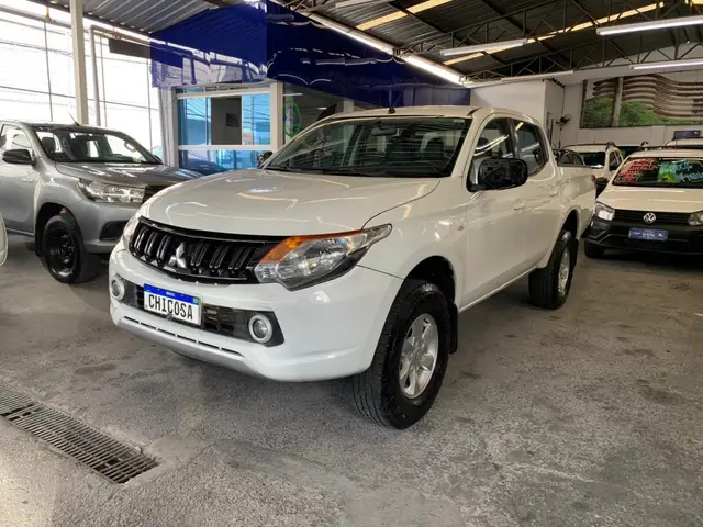 Carro Mitsubishi L200 Triton Sport 2019 Sport 2.4 DID-H GL 4WD