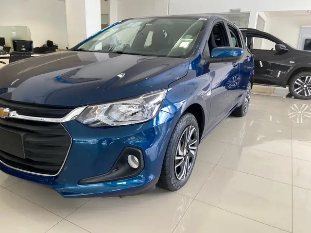 Carro Chevrolet Onix 2025 LT 1.0