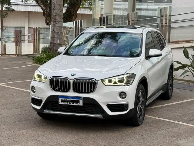 Carro BMW X1 2019 2.0 sDrive20i X-Line ActiveFlex