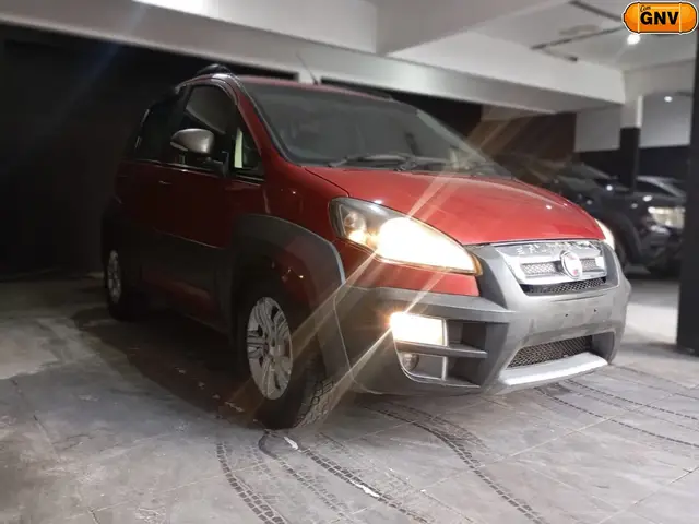 Carro Fiat Idea 2014 Adventure 1.8 16V E.TorQ (Flex)