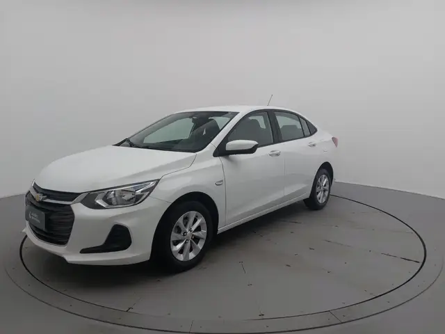 Carro Chevrolet Onix Plus 2023 LT 1.0
