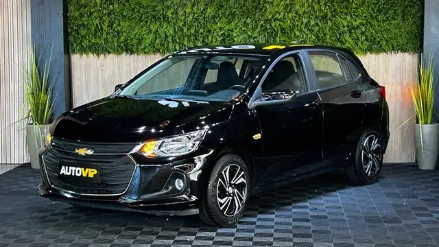 Carro Chevrolet Onix 2024 1.0