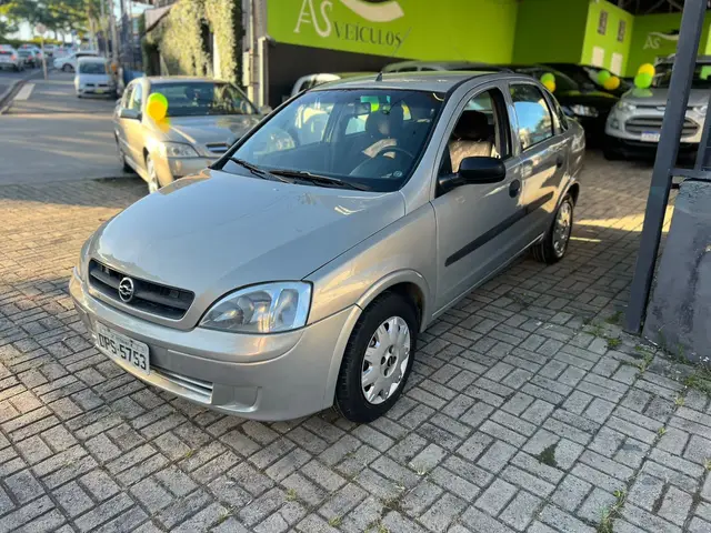 Carro Chevrolet Corsa Sedan 2005 Joy 1.0 (Flex)