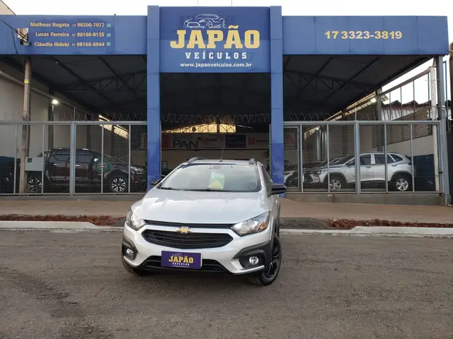 Carro Chevrolet Onix 2019 1.4 Activ SPE/4