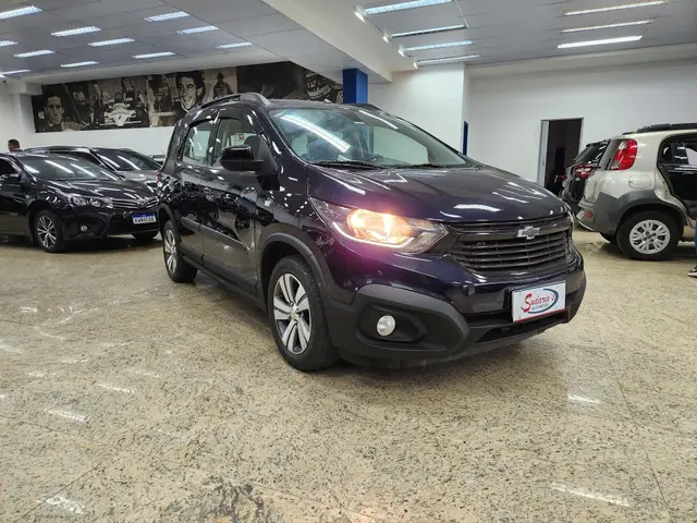 Carro Chevrolet Spin 2021 Activ 5 1.8 (Flex) (Aut)
