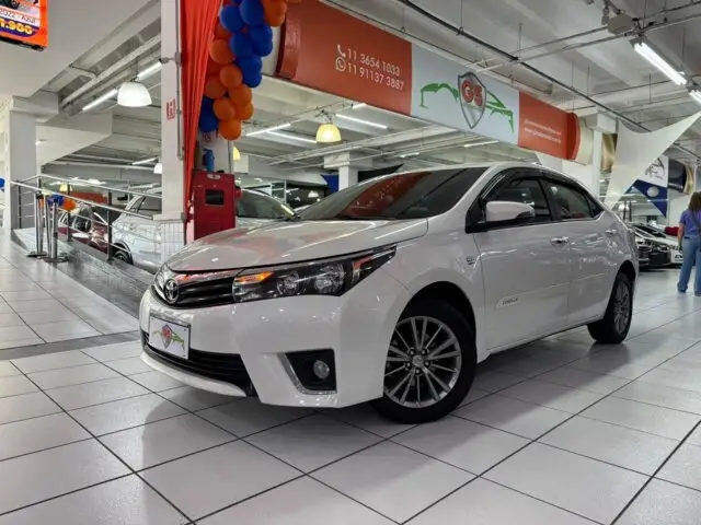 Toyota Corolla 2.0 XEi Multi-Drive S (Flex)