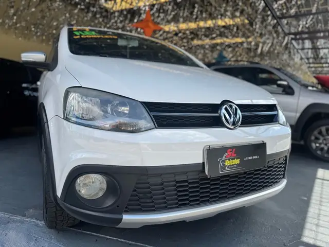 Carro Volkswagen CrossFox 2014 1.6 VHT (Flex)