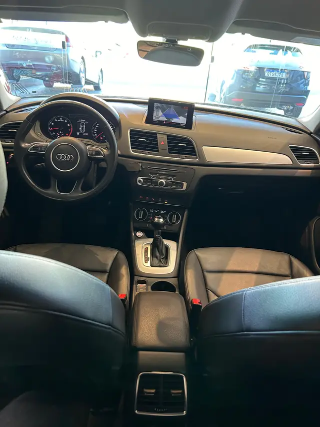 Carro Audi Q3 2018 1.4 TFSI Ambiente S Tronic