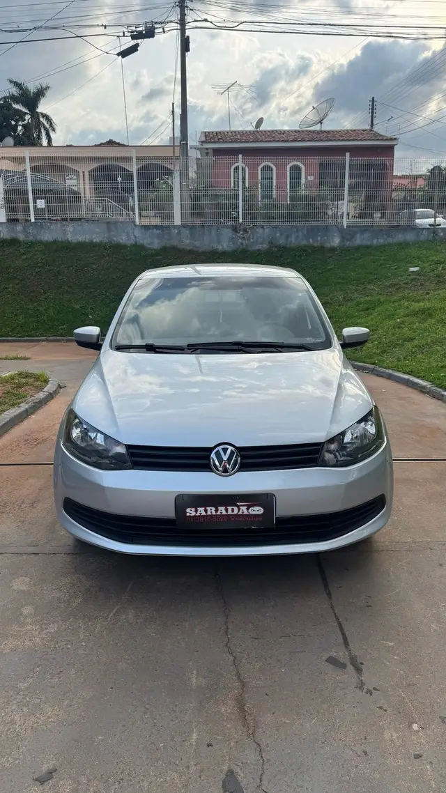 Carro Volkswagen Voyage 2014 1.0 TEC (Flex)