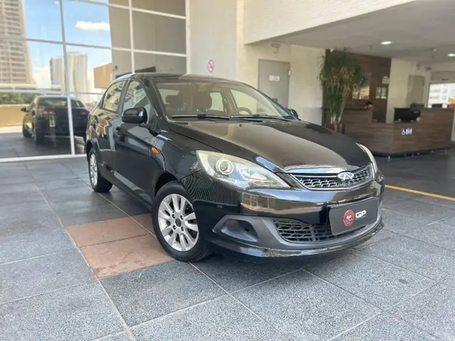 Carro CAOA Chery Celer 2016 Sedan 1.5 16V (Flex)