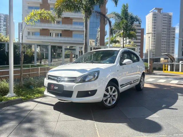 Carro JAC J3 2015 1.5 16V VVT S Jet Flex
