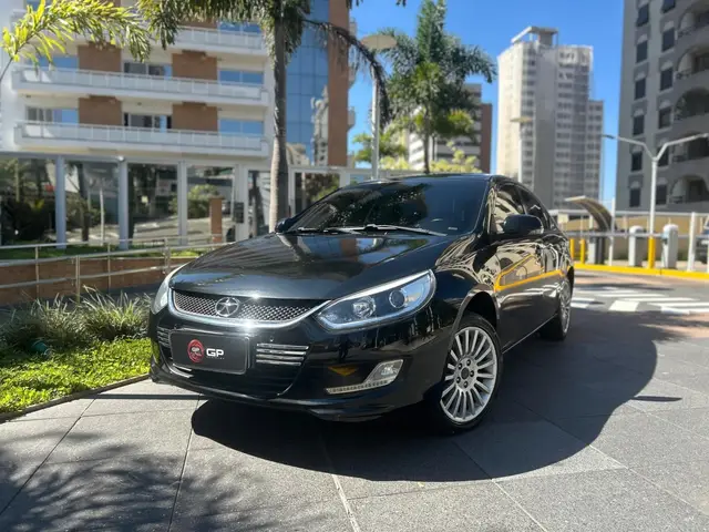 Carro JAC J5 2016 1.5 16V VVT