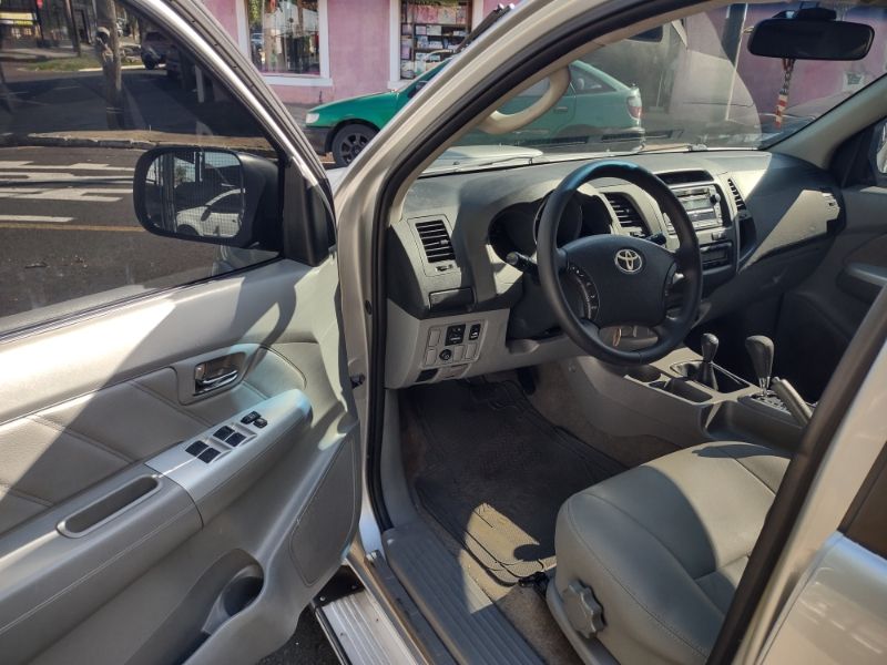Toyota Hilux Cabine Dupla