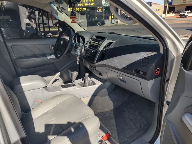Toyota Hilux Cabine Dupla