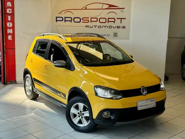 Carro Volkswagen CrossFox 2012 1.6 VHT (Flex)