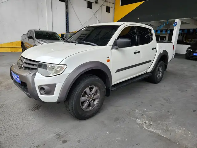 Carro Mitsubishi L200 Triton Sport 2018 Outdoor 2.4 (Flex)