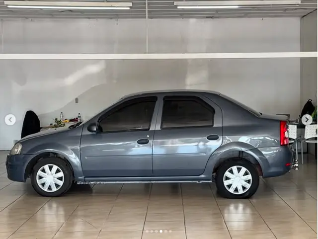 Carro Renault Logan 2011 Expression 1.0 16V (flex)