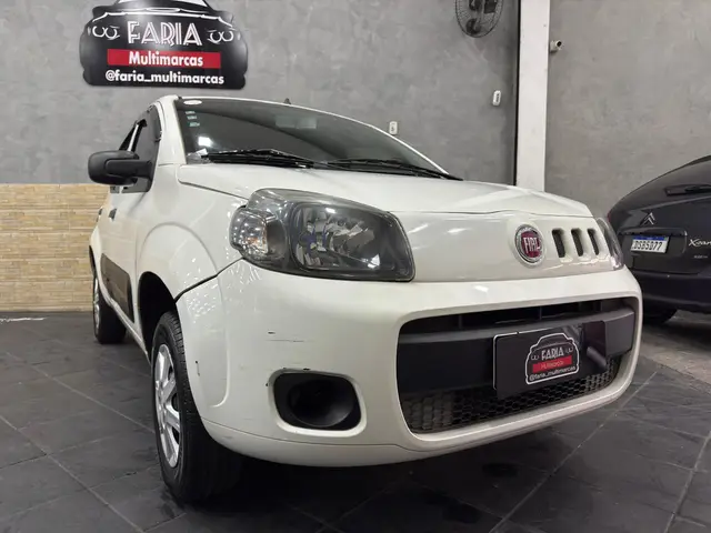 Carro Fiat Uno 2016 Vivace 1.0 8V (Flex) 4p