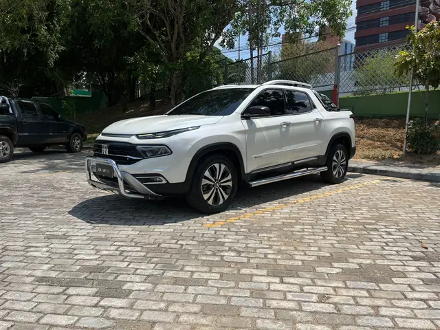 Carro Fiat Toro 2022 Volcano 2.0 TDI 4x4 (Aut)
