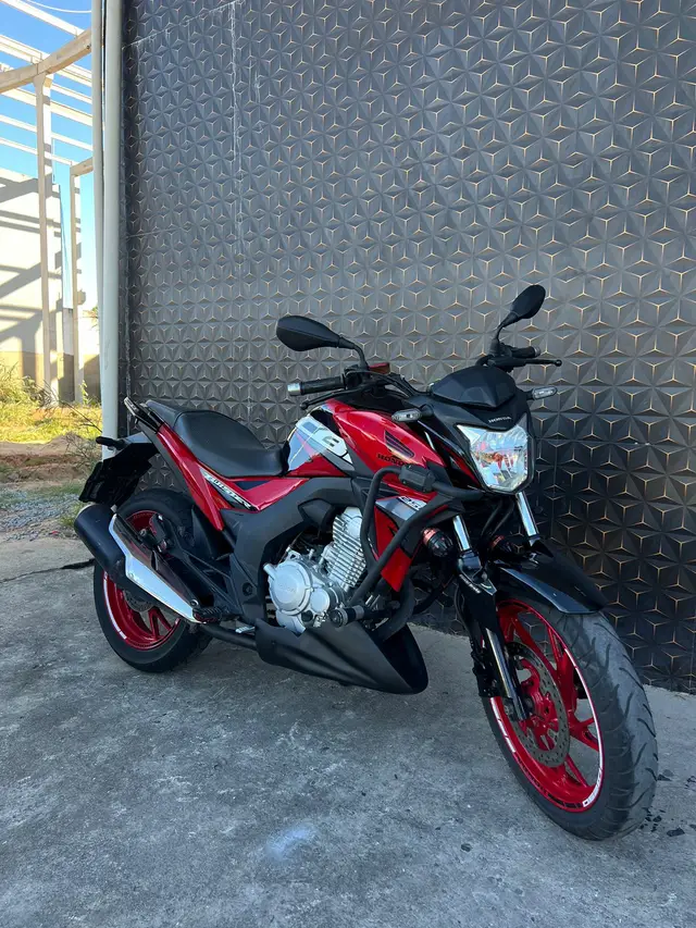 Carro Honda CB 250F Twister 2019 (ABS)