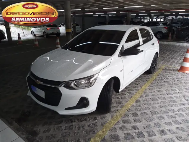 Carro Chevrolet Onix 2023 1.0