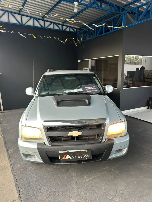 Carro Chevrolet S10 Cabine Dupla 2010 S10 Advantage 4x2 2.4 (Flex) (Cab Dupla)