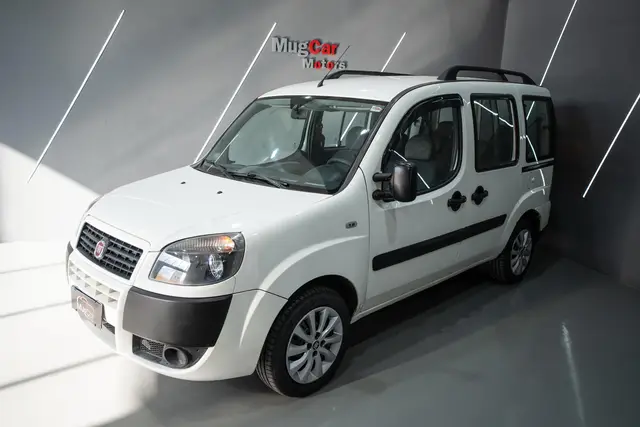 Carro Fiat Doblò 2020 Essence 1.8 16V (Flex)