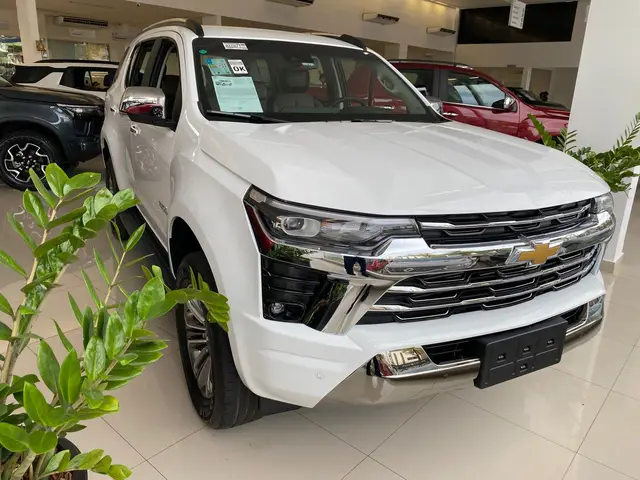 Carro Chevrolet Trailblazer 2025 High Country 2.8 Turbodiesel (Aut.)