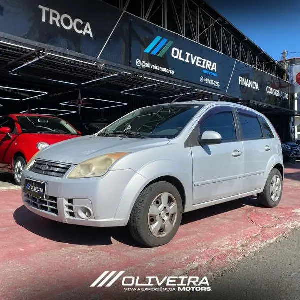 Carro Ford Fiesta Hatch 2009 1.0 (Flex)