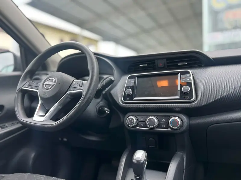 Nissan Kicks Sense CVT 1.6 (Flex)