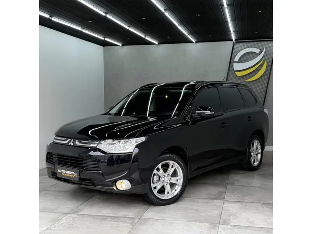 Carro Mitsubishi Outlander 2015 2.0 16V CVT