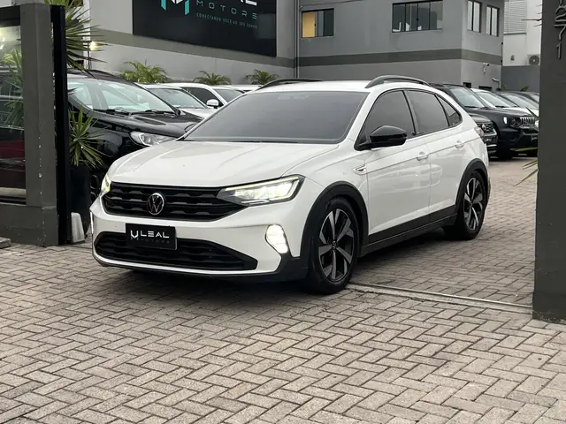Carro Volkswagen Nivus 2023 Comfortline 200 TSI